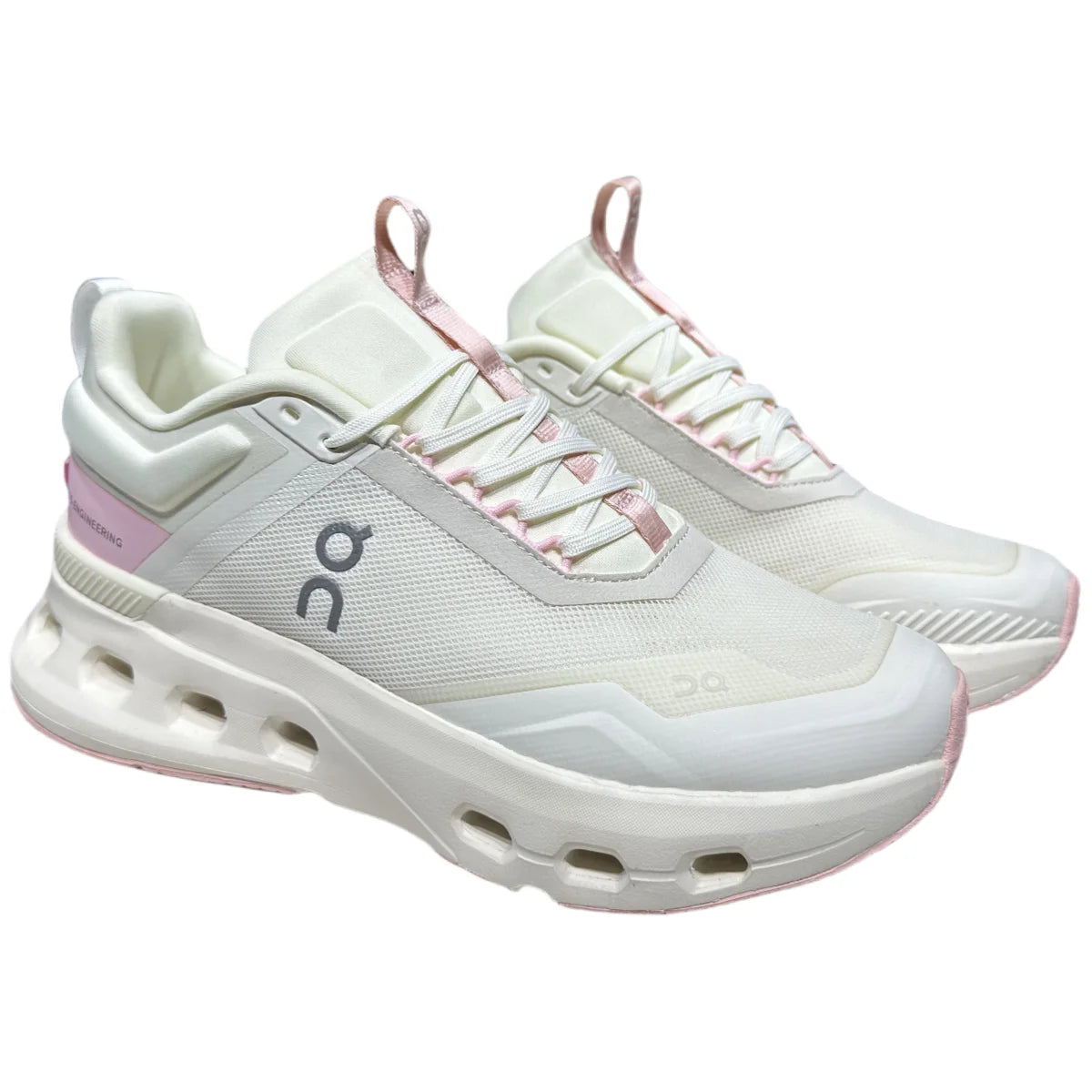 On Cloudnova X Women's Moon/Gray