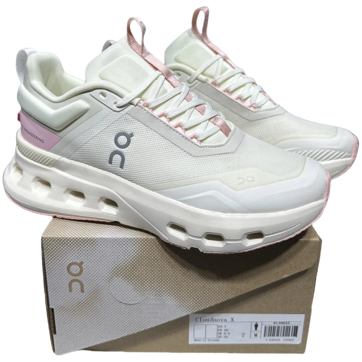 On Cloudnova X Women's Moon/Gray