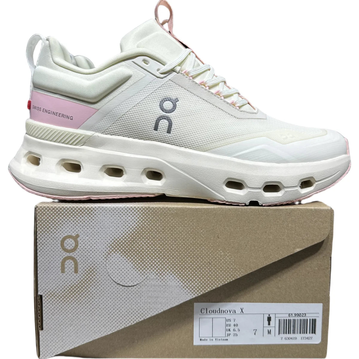 On Cloudnova X Women's Moon/Gray