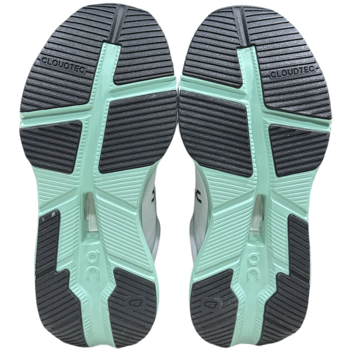 On Cloudnova X Men's Forest/White