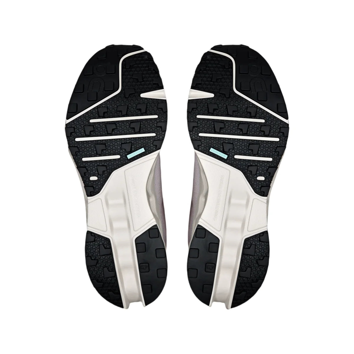 On Cloudsurfer Trail Women's Desert/Wolf