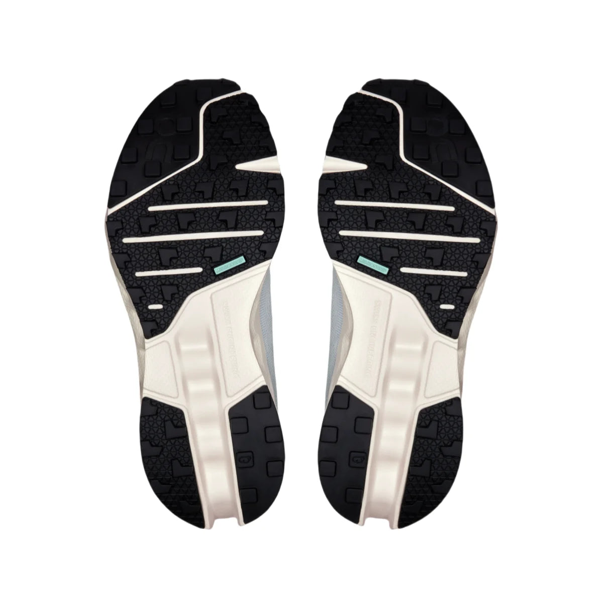 On Cloudsurfer Trail Women's Arctic/Ivory