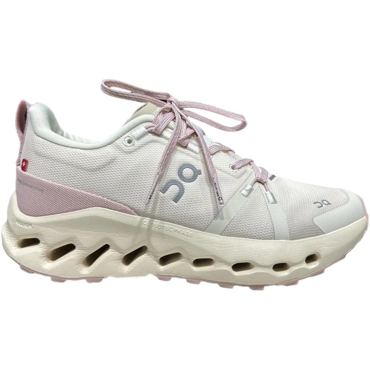 On Cloudsurfer Trail  Women's Blush/Pink
