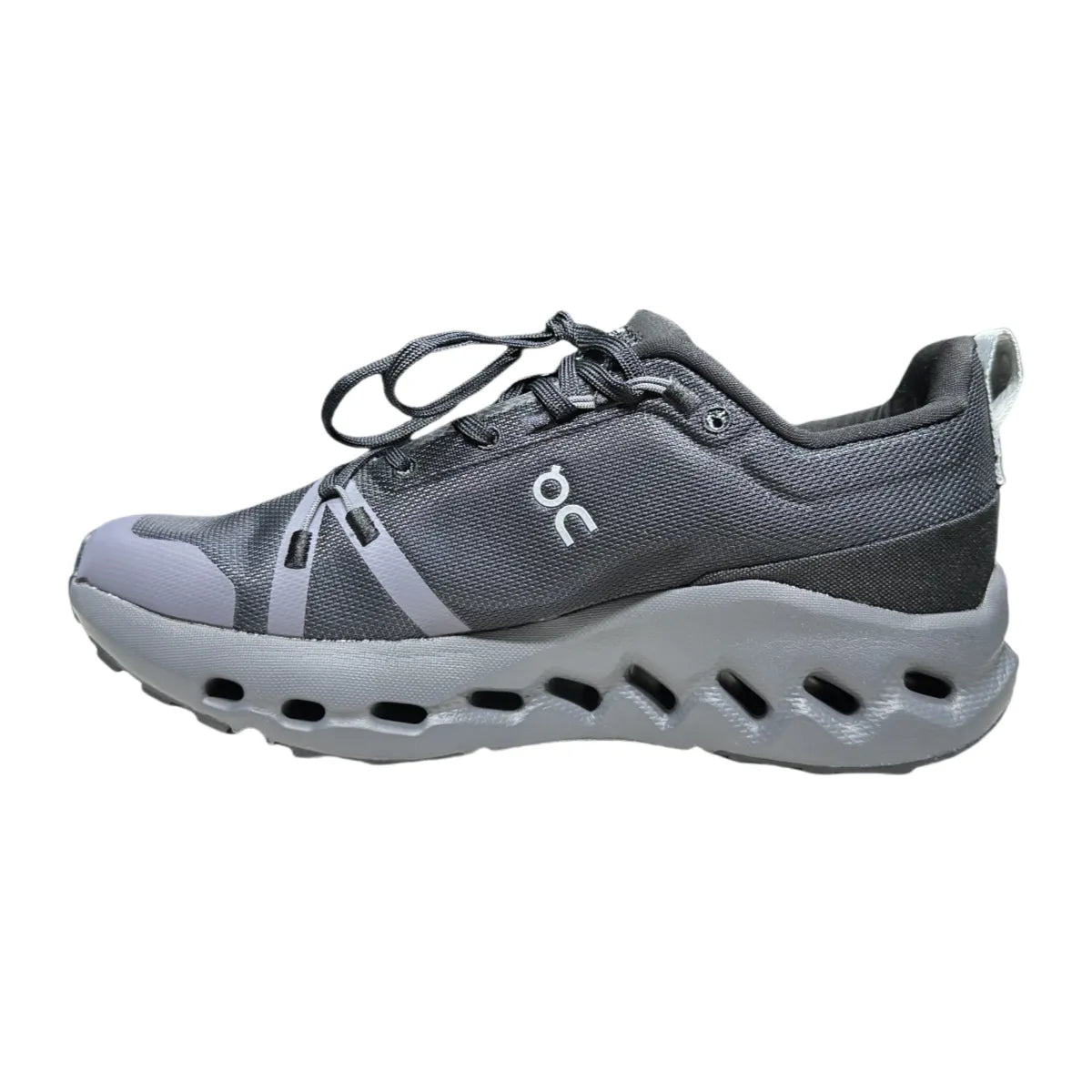 On Cloudsurfer Trail  Women's Black/Purple